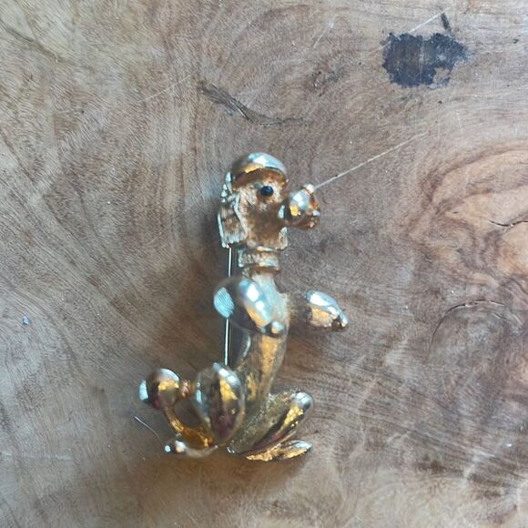 Vintage Signed Sarah Coventry French Poodle Dog Brooch - Picture 2 of 5